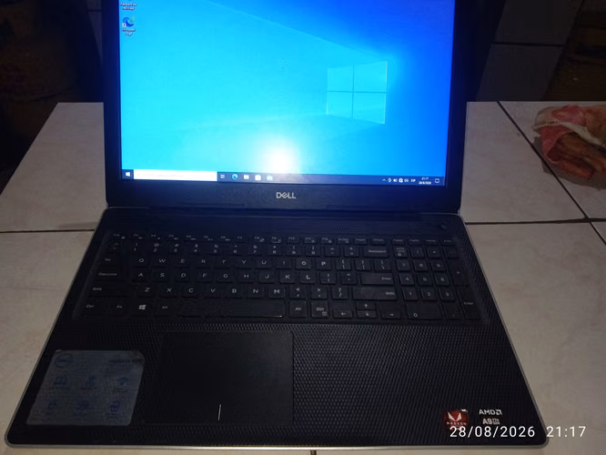 Laptop Dell Inspiron 15 3000 - Imagen 4
