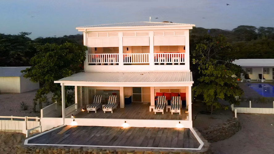 Oceanfront Home in Playa Popoyo, Nicaragua - Imagen 4