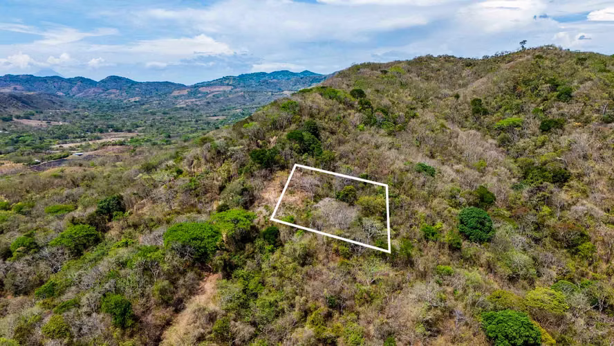 Lot Just Minutes from Playa Remanso in San Juan Del Sur - Imagen 4