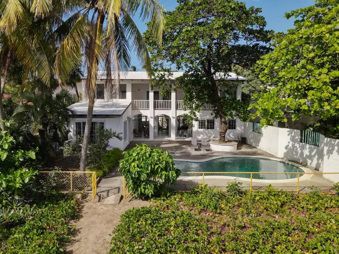 Spacious Beachfront Retreat Bathed in Sunlight in San Juan del Sur, Nicaragua.