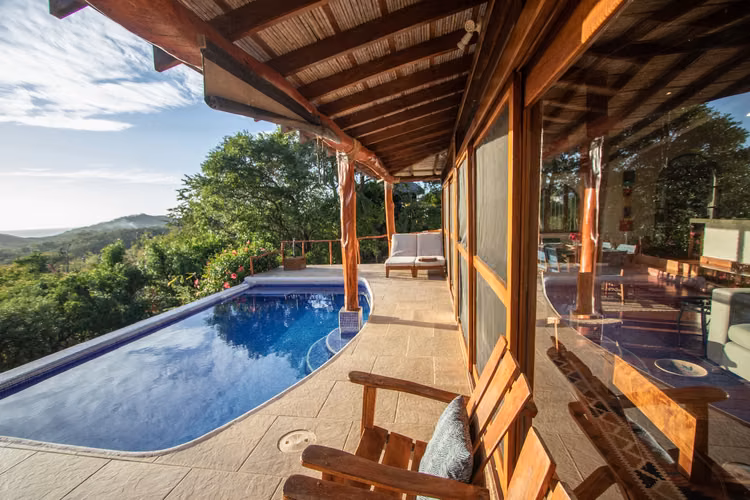 Peaceful home with stunning endless ocean views - Imagen 4