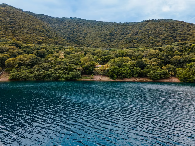 Lakefront Oasis in Laguna de Apoyo Nature Reserve   Alchemy on the Lake - Imagen 3
