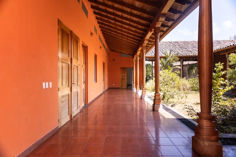 Charming Colonial Mansion with Pool In Granada Nicaragua - Imagen 3
