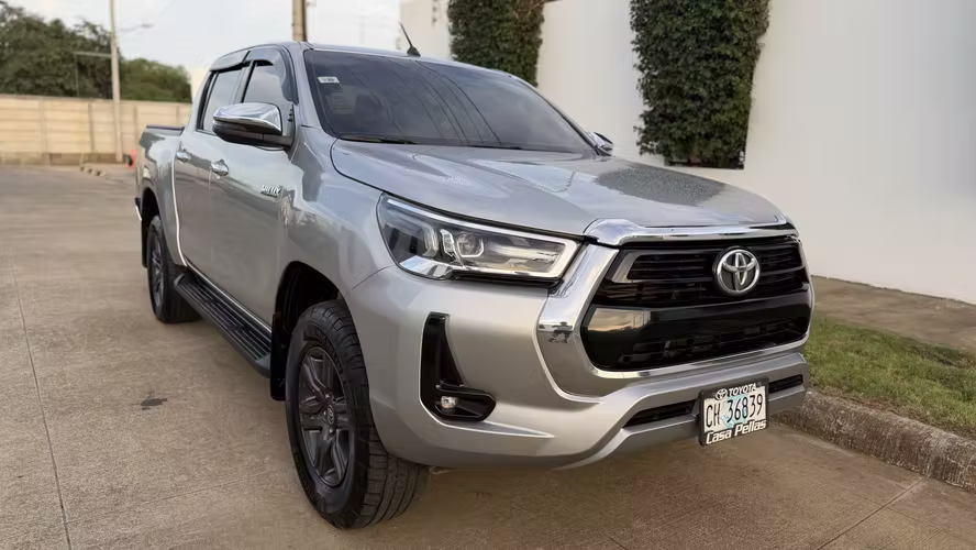 Hilux SRV 2021 4x4 Unico Dueño - Imagen 6