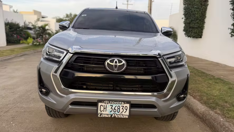 Hilux SRV 2021 4x4 Unico Dueño - Imagen 7