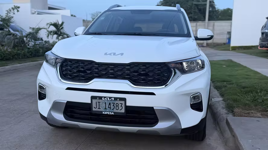 Kia sonet 2024 unico dueño - Imagen 6