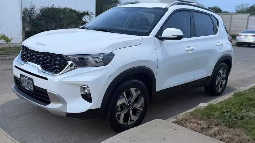 Kia sonet 2024 unico dueño - Imagen 4