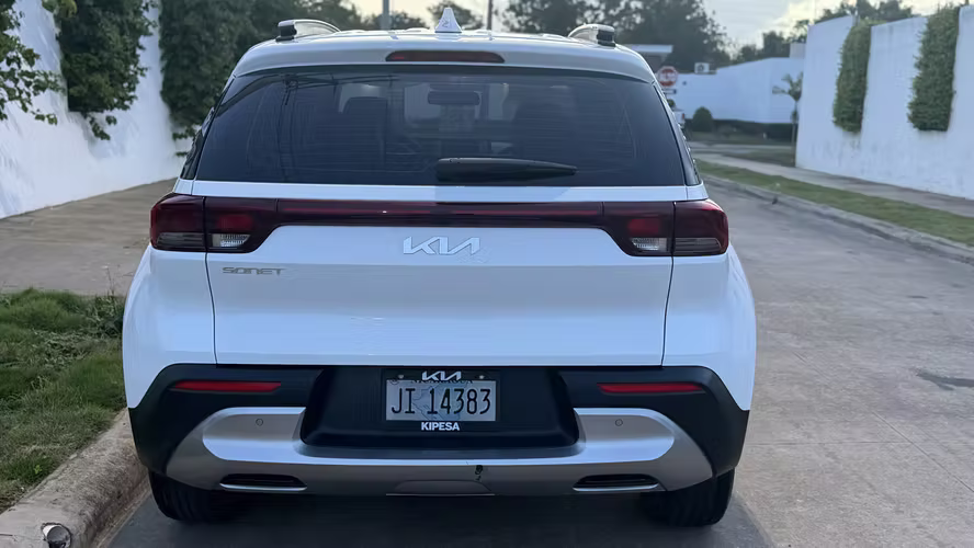 Kia sonet 2024 unico dueño - Imagen 5