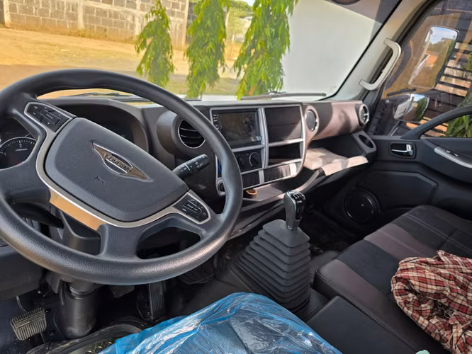 Vendo o cambio camión Forland por Toyota Hilux - Imagen 9