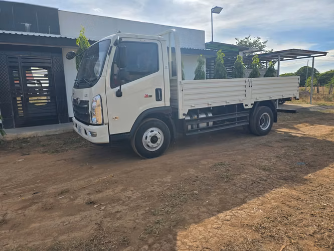 Vendo o cambio camión Forland por Toyota Hilux - Imagen 5