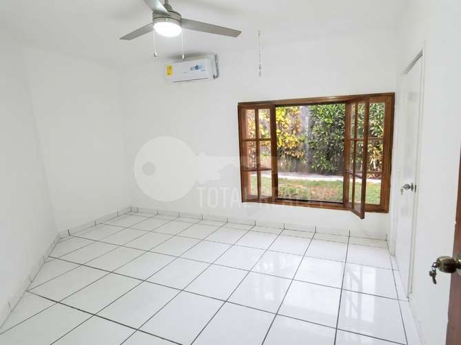 Casa en venta o alquiler en Las Colinas - Imagen 10