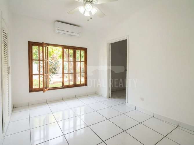 Casa en venta o alquiler en Las Colinas - Imagen 8
