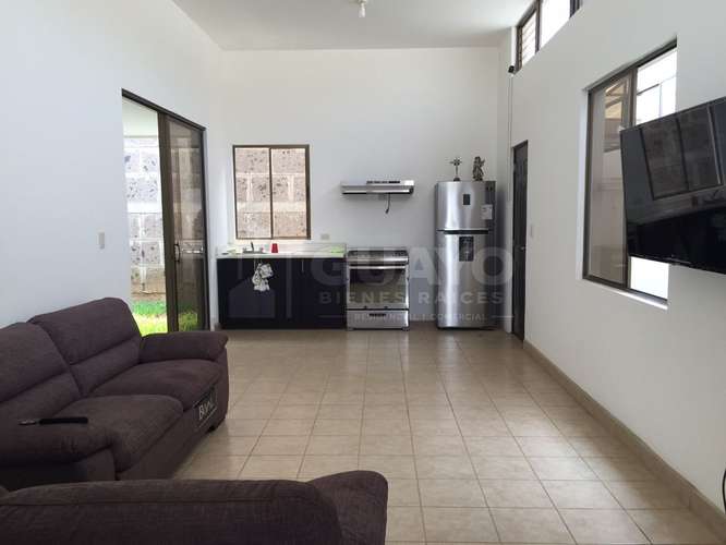 Casa en alquiler en Santo Domingo - Imagen 3