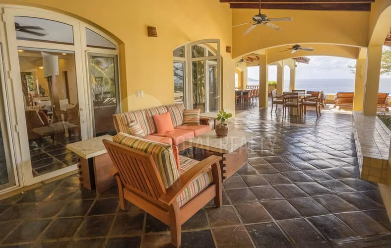 Casa en venta en Rancho Santana, Tola