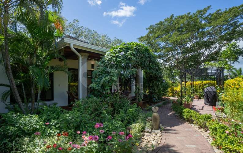 Casa en venta en Rancho Santana, Tola - Imagen 2