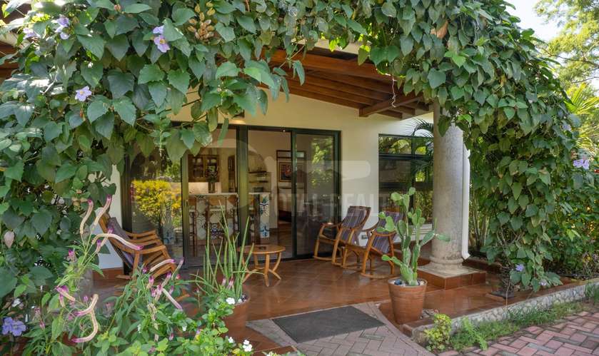 House for sale in Rancho Santana, Tola