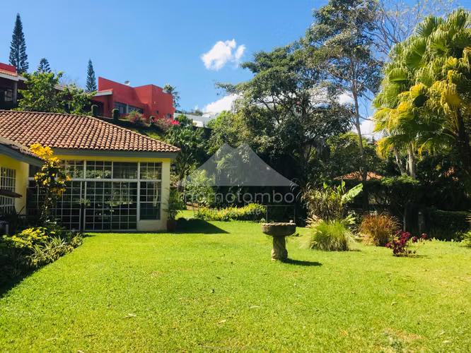 Villa Fontana Sur House for Sale, Managua