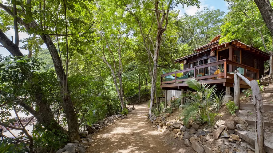 Villa Urraca   Redonda Bay