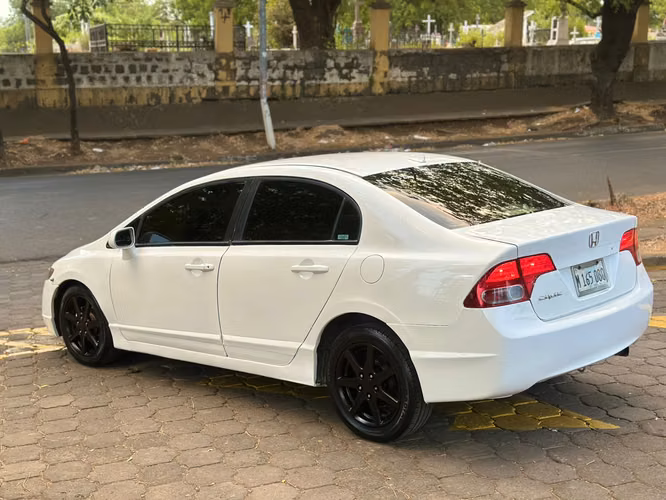 Vendo honda civic 