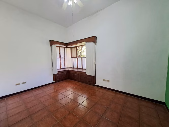 GG - !! Venta, casa en Carretera Sur con 1705 Vr2 !!