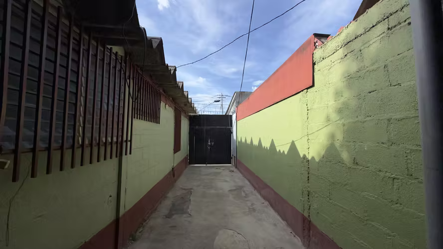 Casa en Venta en Colonia Vista Hermosa, San Judas | 4 Habitaciones, 4 Baños | US$68,000 - Imagen 11