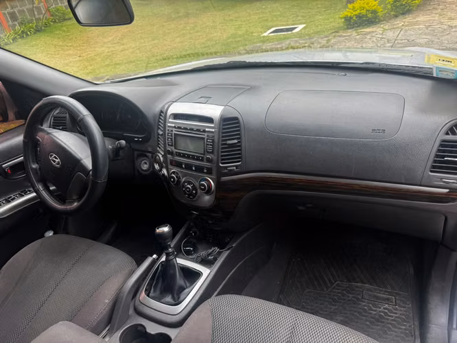HYUNDAI SANTA FE 2012 – ¡EXCELENTE ESTADO!