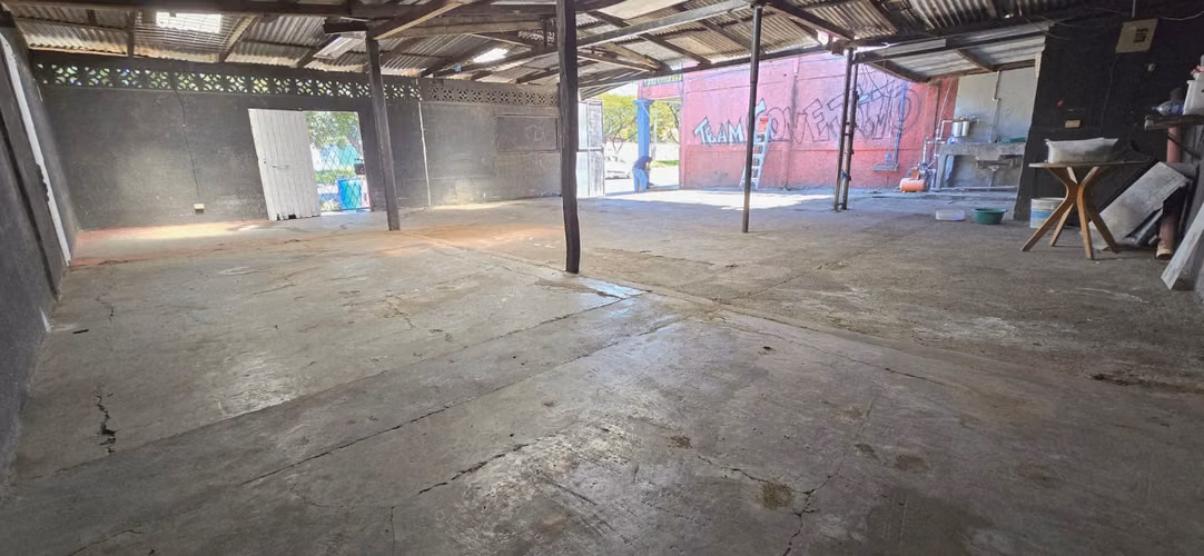 EJ-Rento bodega en Monseñor Lezcano - Imagen 5