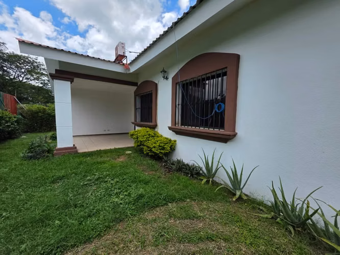 CASA AMOBLADA EN RENTA | REPARTO SANTA ANITA – CARRETERA SUR - Imagen 15