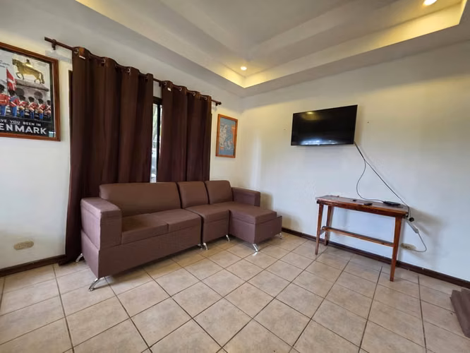CASA AMOBLADA EN RENTA | REPARTO SANTA ANITA – CARRETERA SUR - Imagen 8