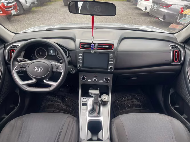  HYUNDAI CRETA 2023 AUTOMÁTICA    ¡EXCELENTE ESTADO, CÓMODA Y MUY ECONÓMICA!