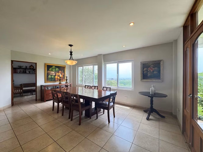 Alquiler de Casa en Villa Fontana Sur 