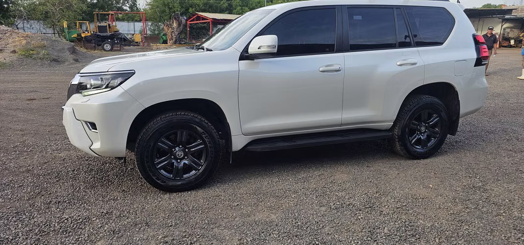Vendo prado en excelentes condiciones físicas y mecánicas  - Imagen 4