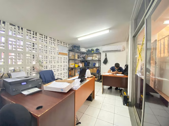 Venta de Propiedad ubicada en zona centrica cerca de Bolonia , El Carmen y Plaza Inter.