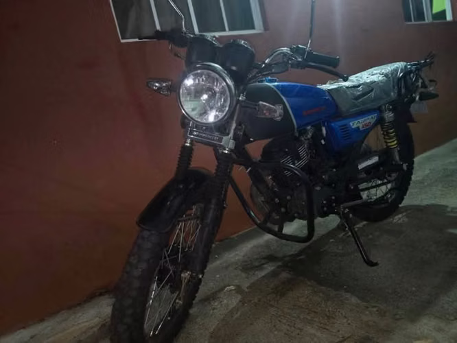 TAYPAN 2025 SEMI NUEVA 10/10
