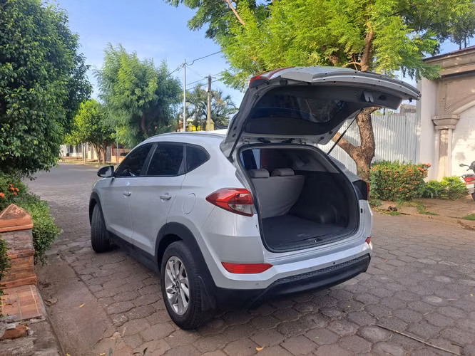 hyundai tucson - Imagen 3