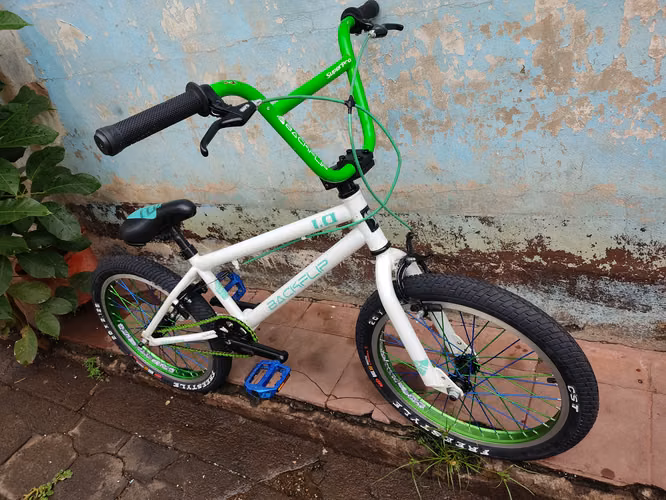 Bicicleta Super Pro #20 ( Frente Liso, Bielas, Doble Masa Casett ) - Imagen 4