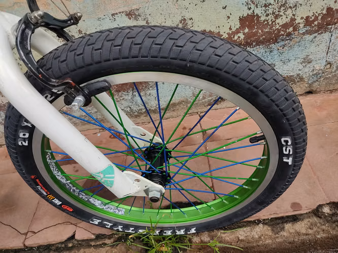 Bicicleta Super Pro #20 ( Frente Liso, Bielas, Doble Masa Casett ) - Imagen 10