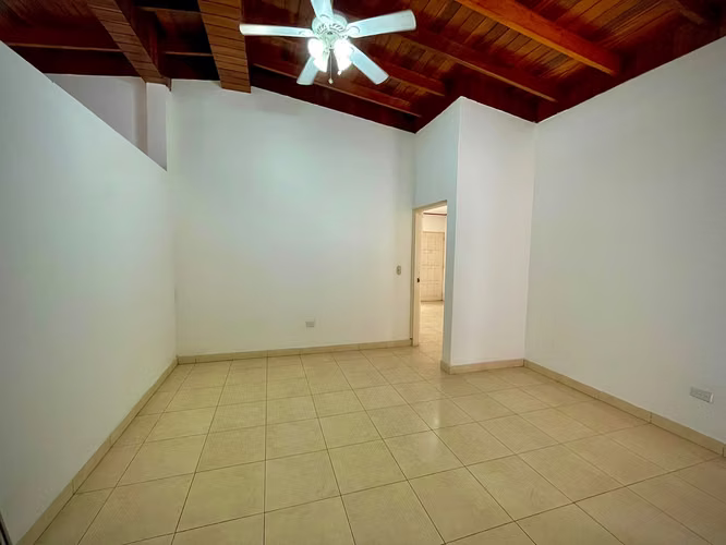 Alquiler de Casa en Carretera Sur  - Imagen 10