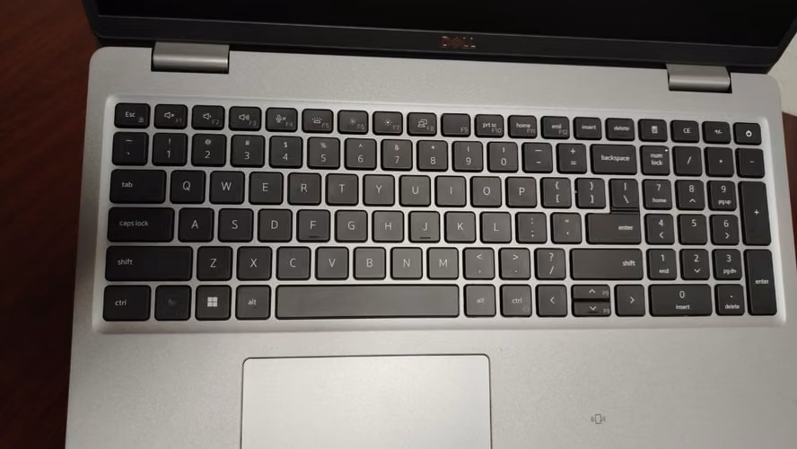 DELL PRECISION 3570 (Laptop Gama Empresarial) – Potencia Real - Imagen 5