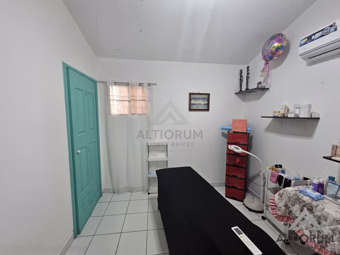 CASA EN VENTA EN CARRETERA A MASAYA
