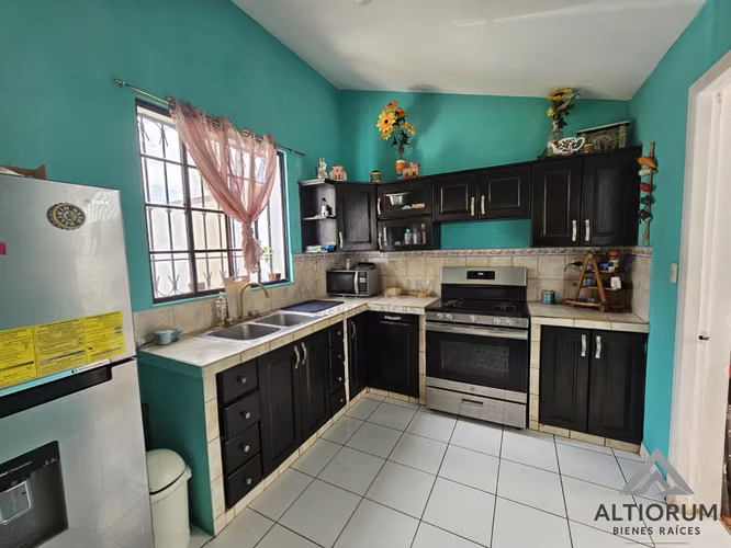 CASA EN VENTA EN CARRETERA A MASAYA