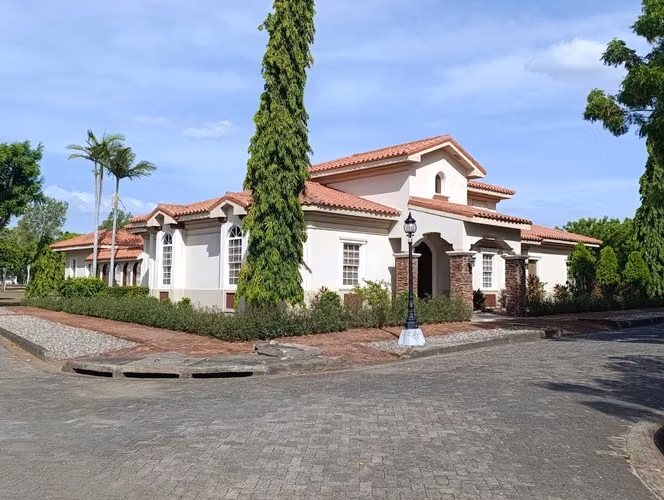 New Listing¡!!!!  Exclusive Family Home for Sale at Gran Pacífica Resort. - Imagen 3