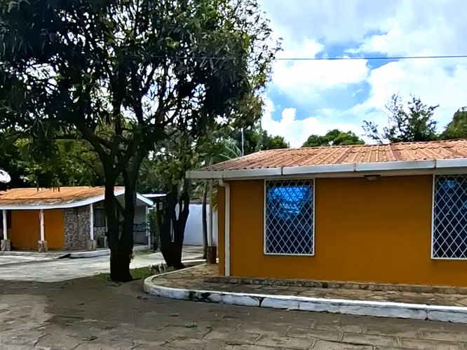 SOLD PROPERTY OF FOUR HOUSES FOR INVESTMENT - DIRIAMBA SB