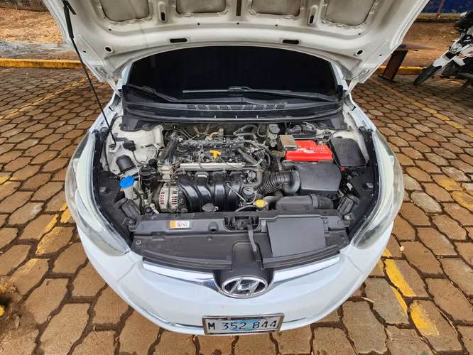 Hyundai Elantra 2015