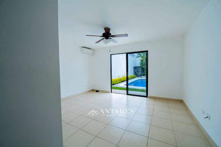Amplia Casa con piscina en Santo Domingo - Imagen 8