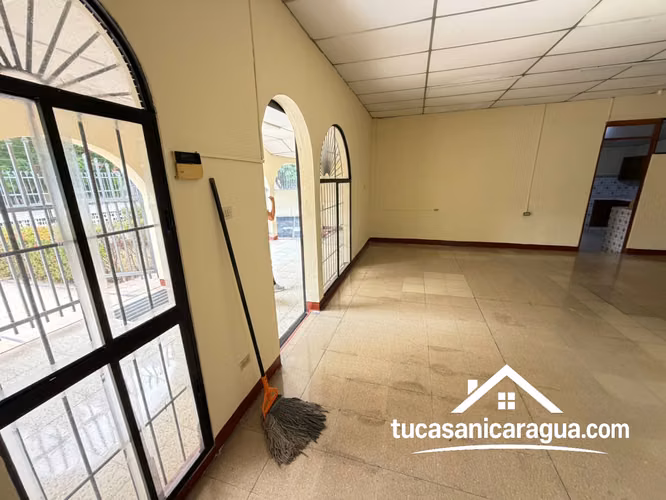 Rento casa para Oficina o bodega - Imagen 11