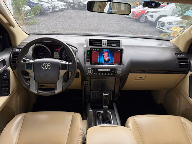 TOYOTA LAND CRUISER PRADO TXL AÑO 2015 - Imagen 5