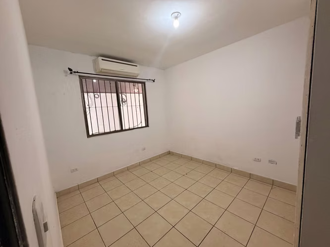 Renta de casa en Vistas de Esquipulas, ml - Imagen 8
