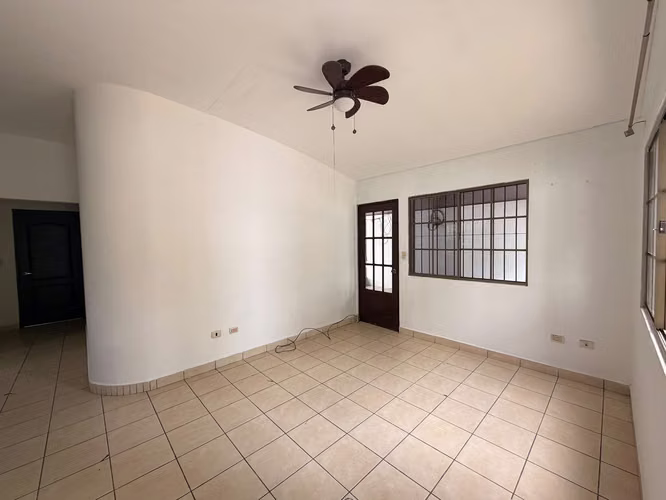 Renta de casa en Vistas de Esquipulas, ml - Imagen 2