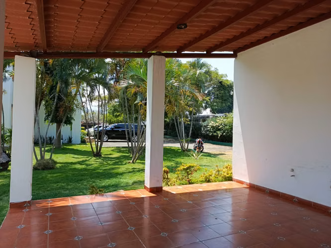 KC -  Precioso apartamento en renta en Granada, frente al lago - Imagen 20
